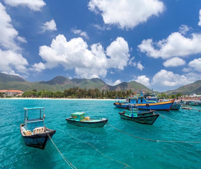 Thiên đường biển đảo Cô Tô vẫy gọi