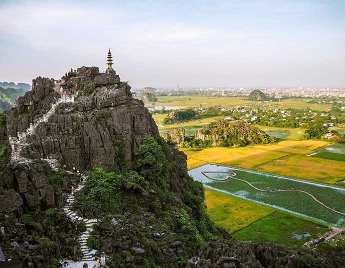 TOP 10 Địa Điểm Du Lịch Gần, Quanh Hà Nội Đẹp Đáng Để Đi