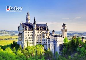 Sống Trọn Từng Khoảnh Khắc Với Trải Nghiệm Du Lịch Tây Âu