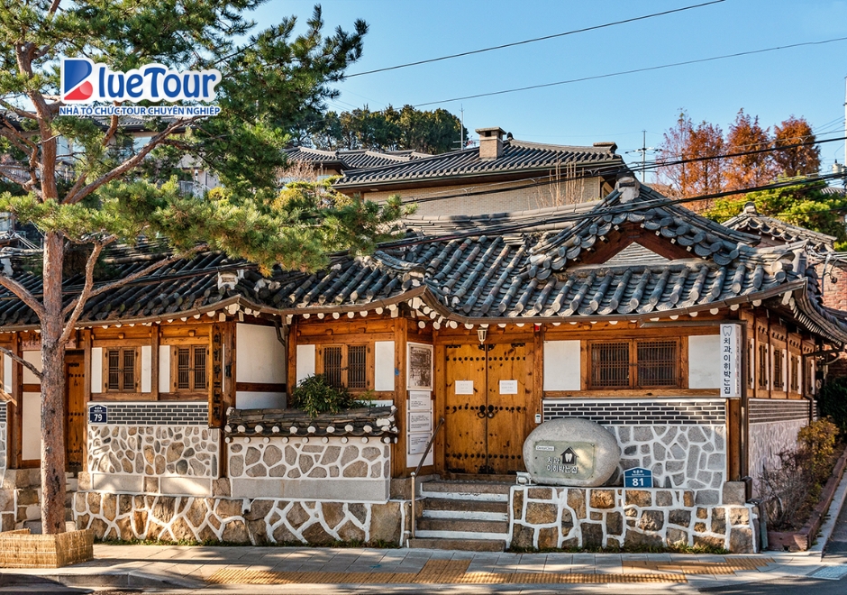 Seoul Cổ Kính Qua Những Con Hẻm Làng Cổ Bukchon Hanok