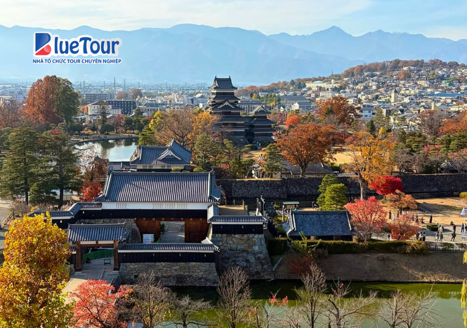 Hành Trình Chiêm Ngưỡng Lâu Đài Matsumoto Giữa Sắc Thu Nhật Bản