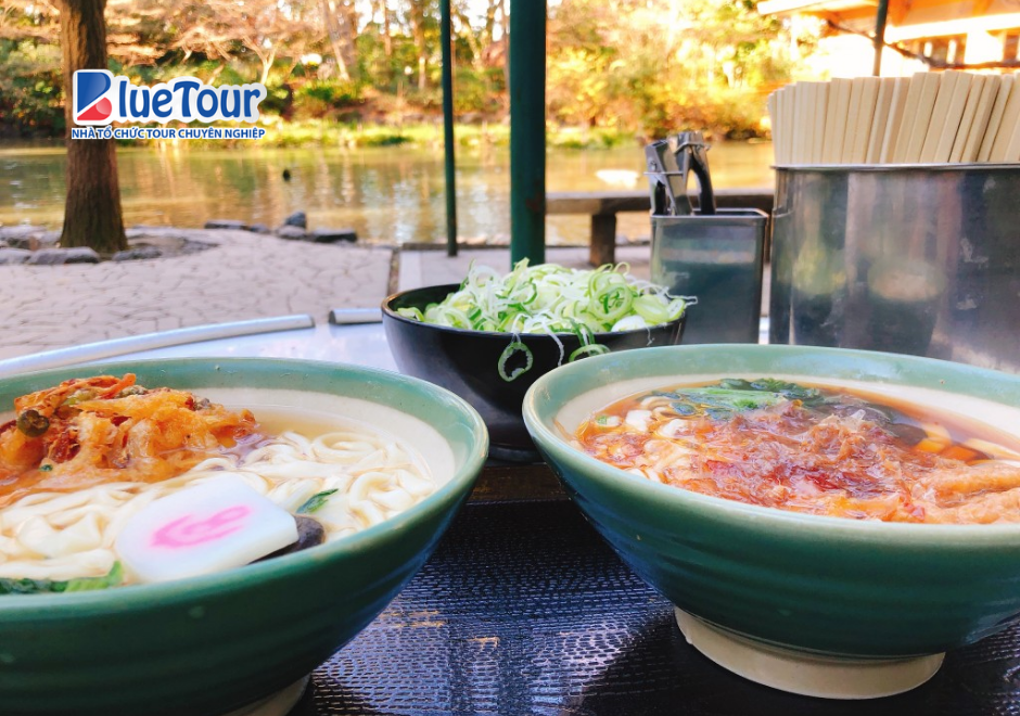 Ngôi Đền Cổ Atsuta Jingu Ngày Thu: Vẻ Đẹp Linh Thiêng Giữa Sắc Lá Đỏ Nhật Bản